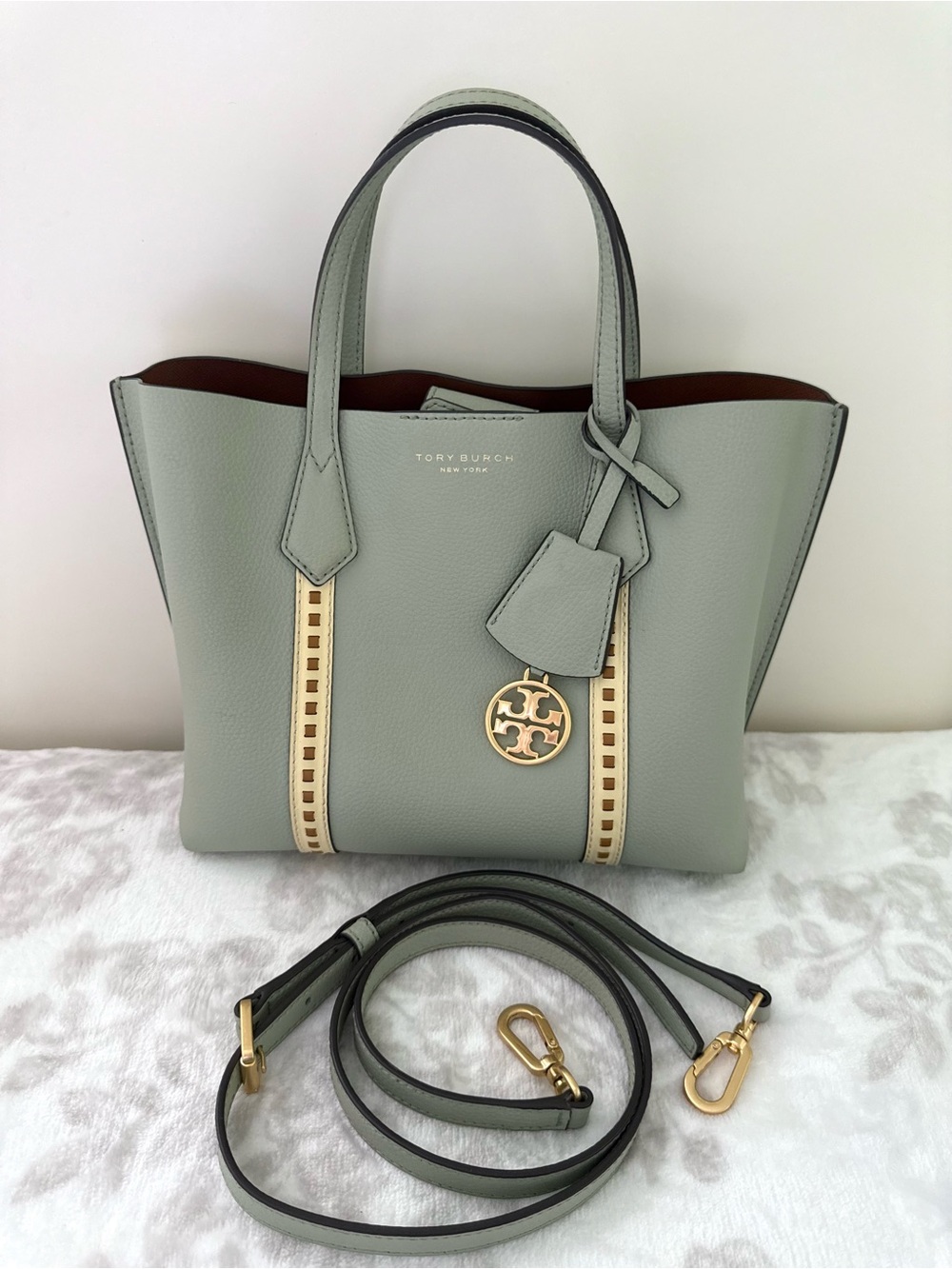 TORY BURCH PERRY PICK-STITCH SMALL TRIPLE-COMPARTMENT TOTE CROSSBODY
